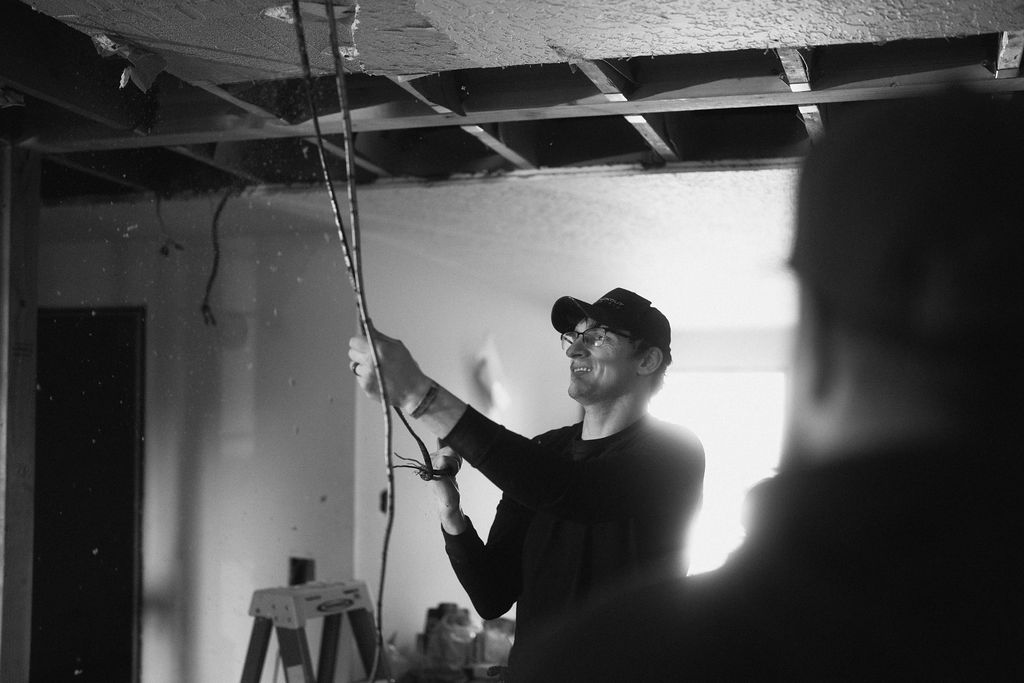 Blackout Electric image 9